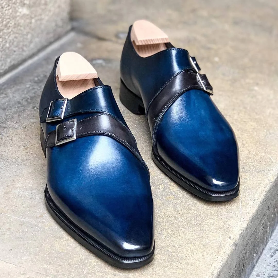 Men's leather shoes with blue buckle