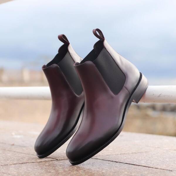 Italian classic handmade custom high-end Chelsea boots