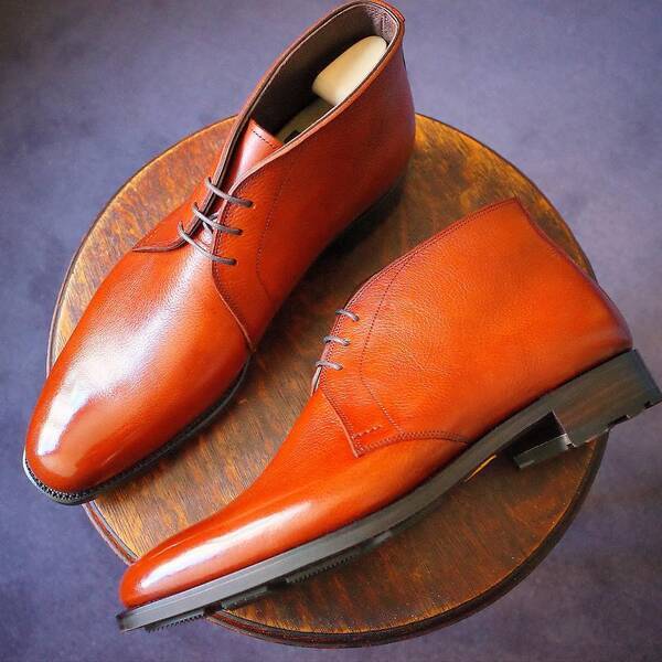 Men's classic bright red Chukka boots