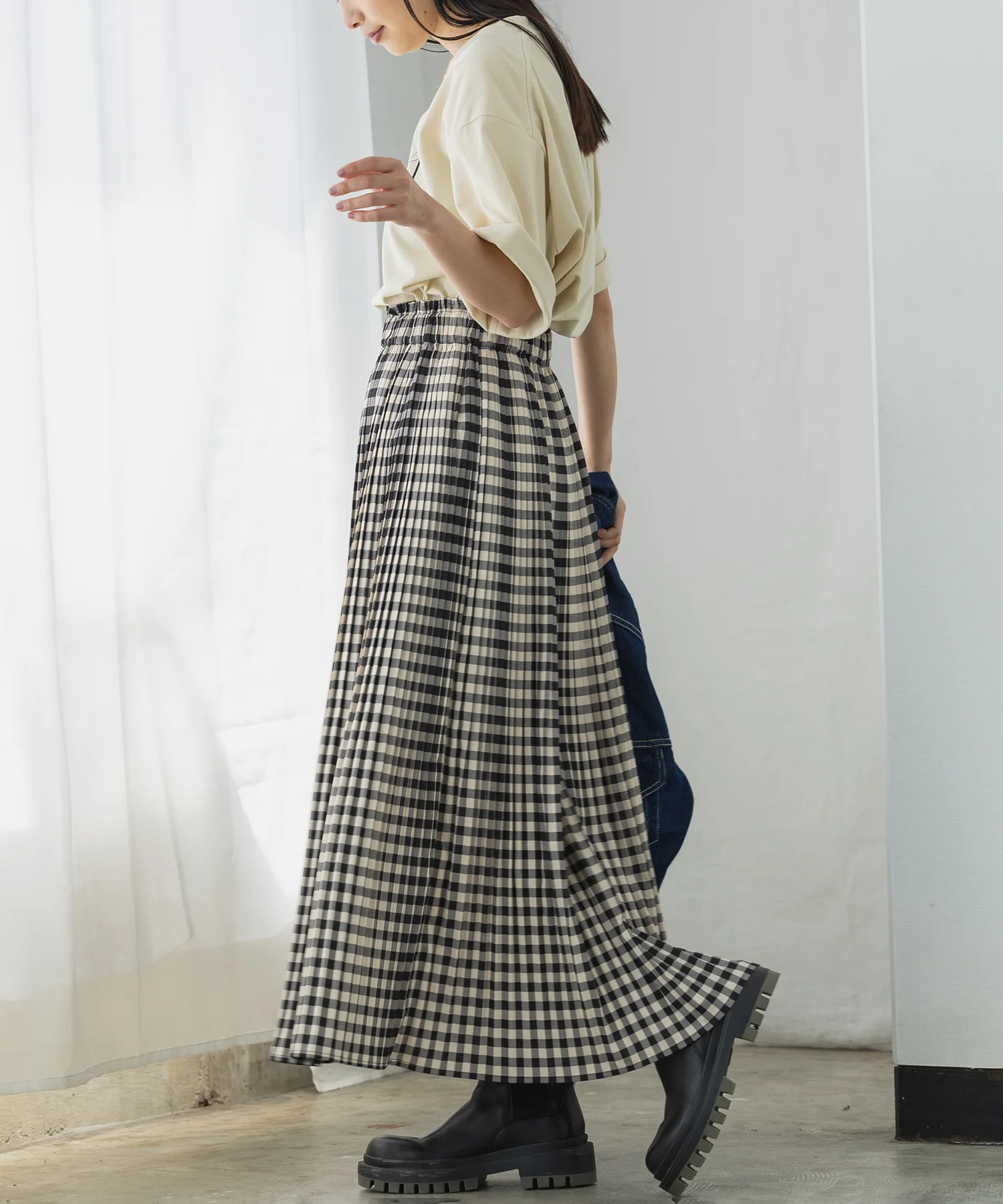 プリーツスカート