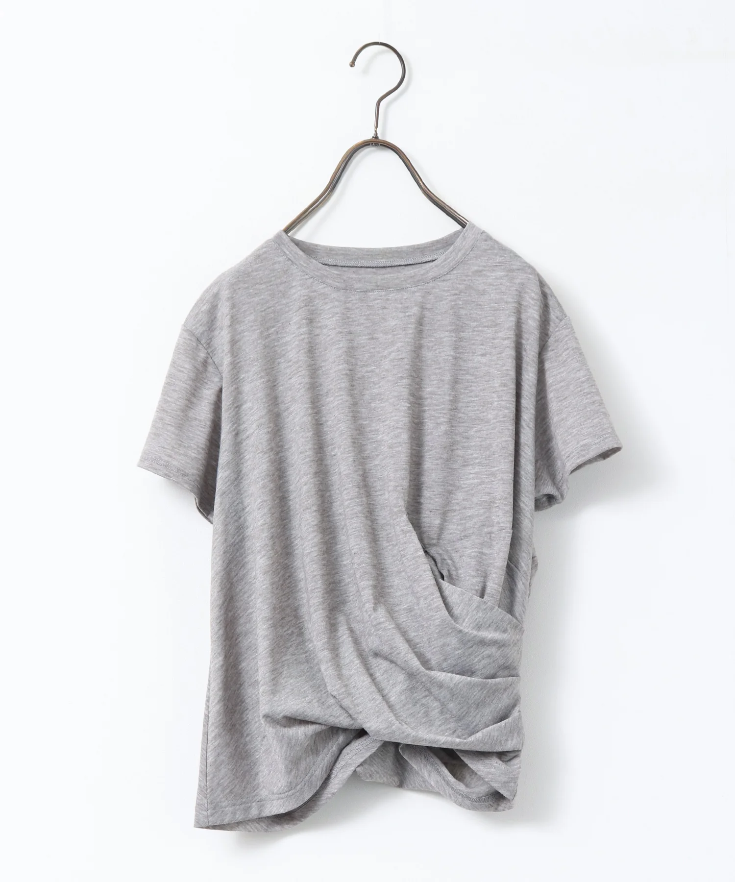 ドレープ デザイントップス