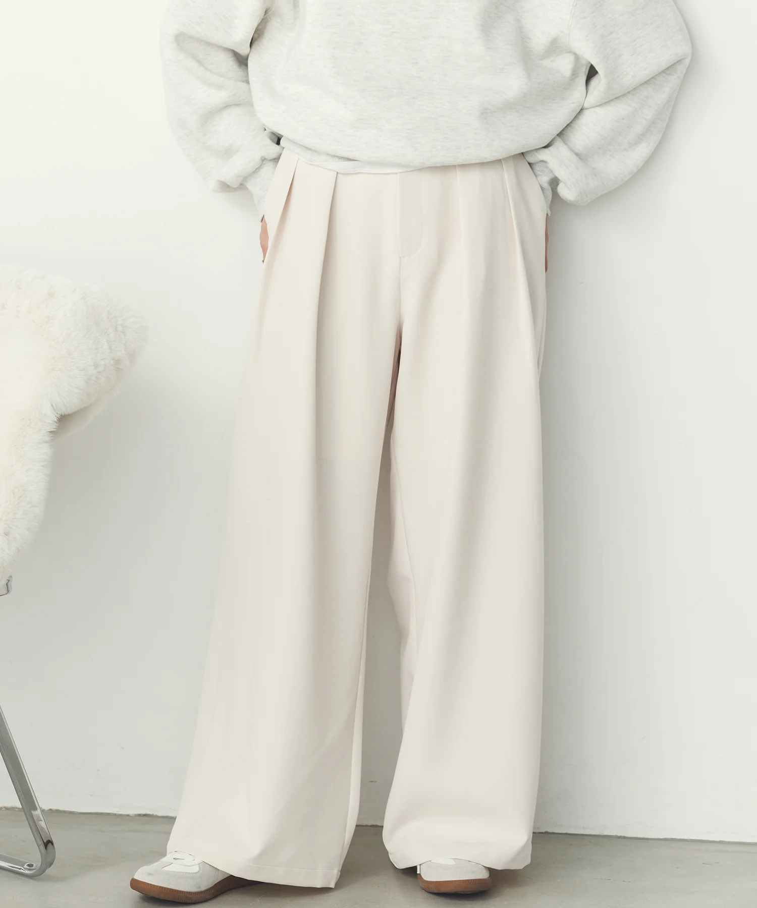 ストレッチワイドパンツ