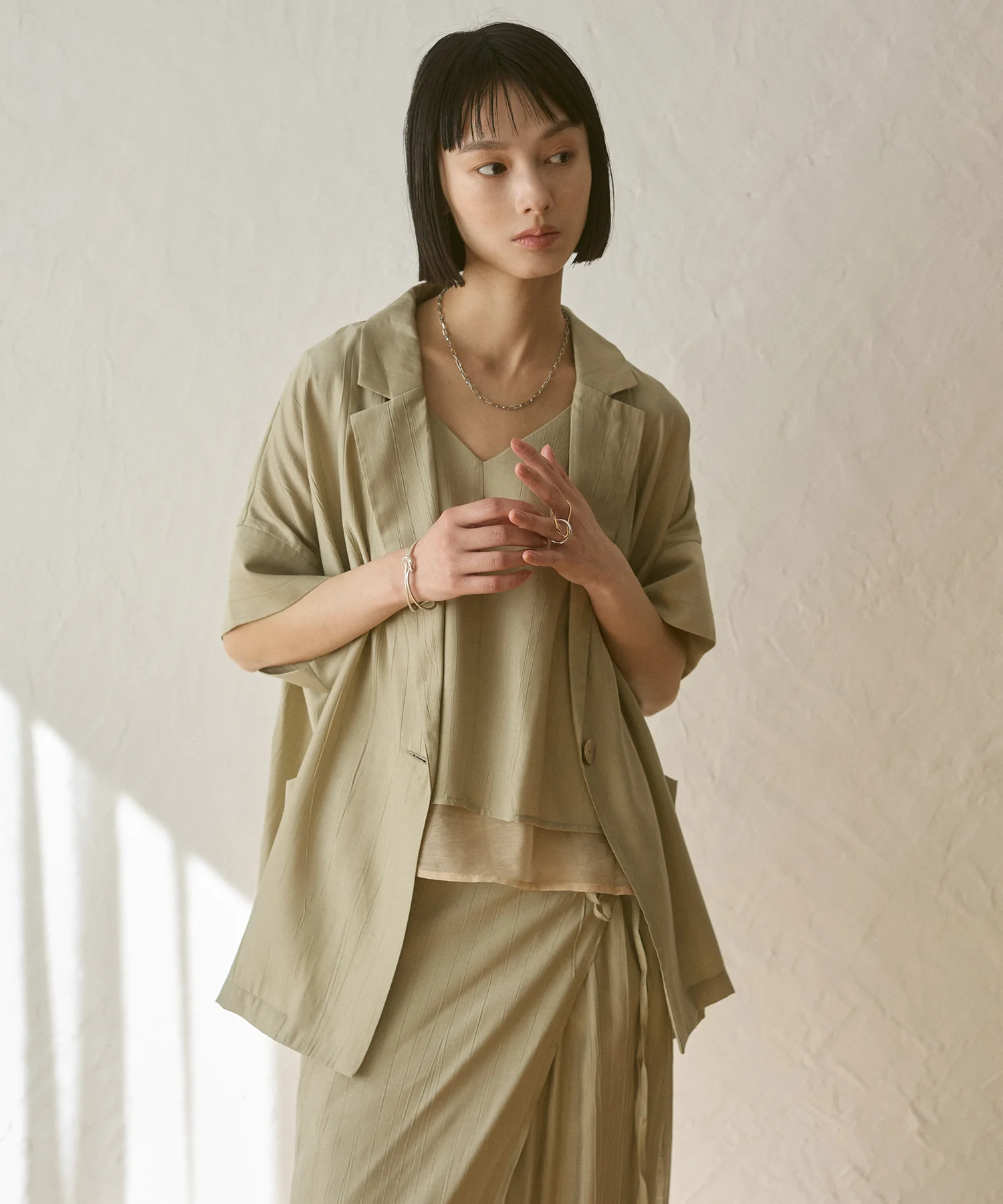 ワッシャーサテン シャツジャケット