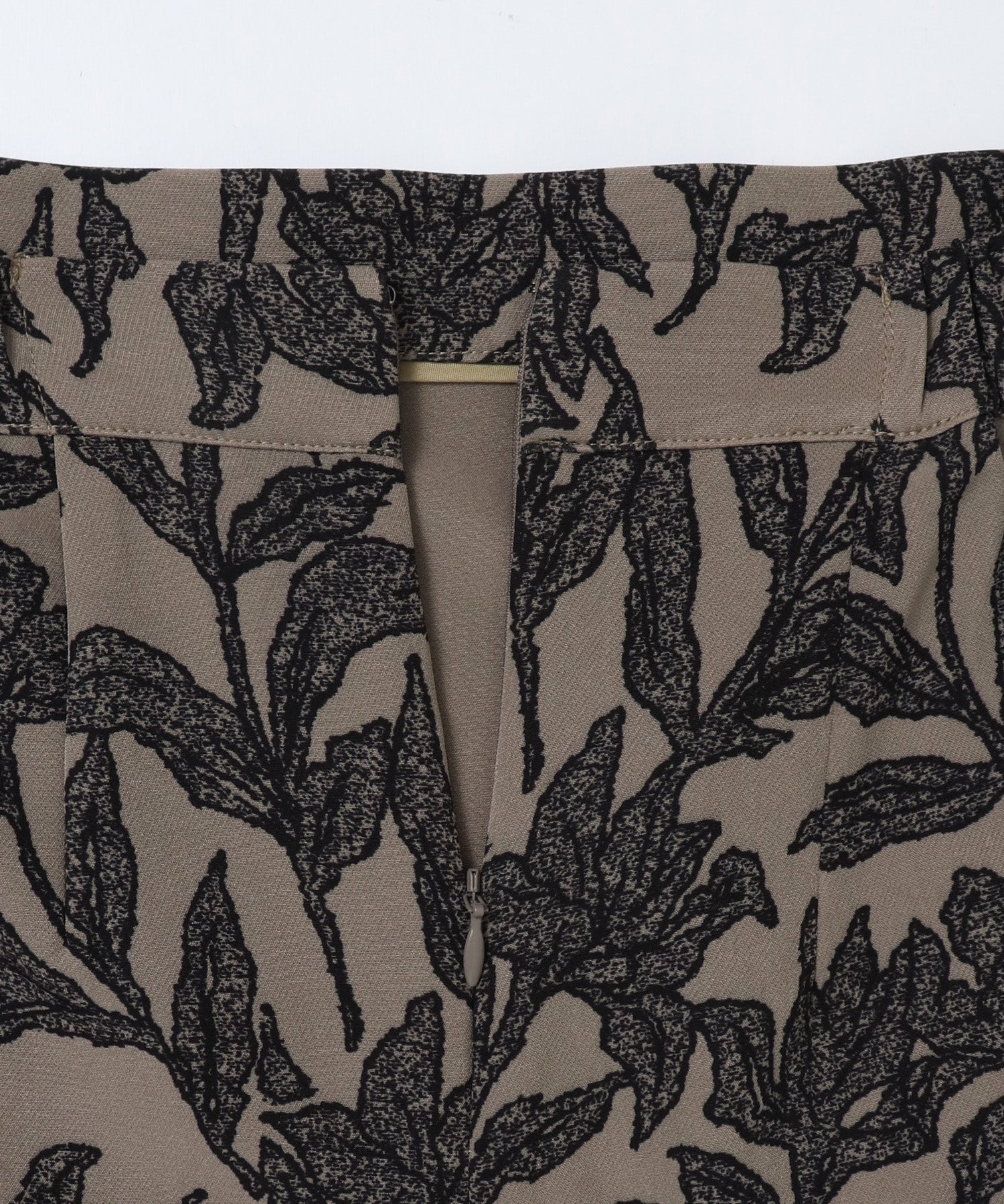 花柄プリント ナロースカート