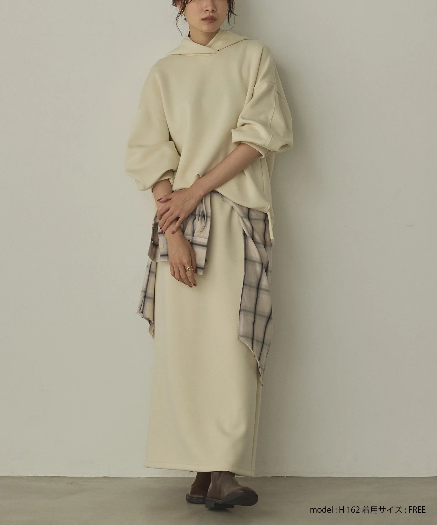 コクーンスリーブ ダンボールパーカー