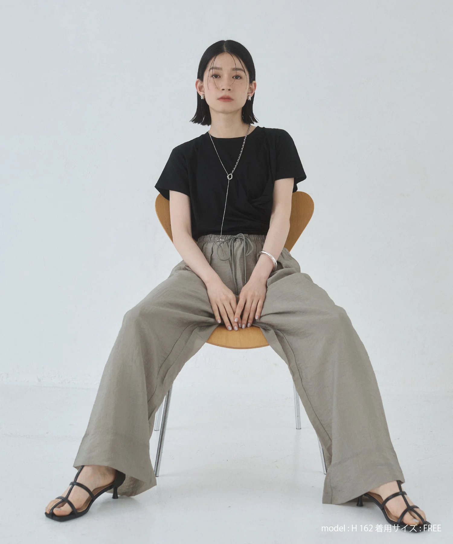 ドレープ デザイントップス