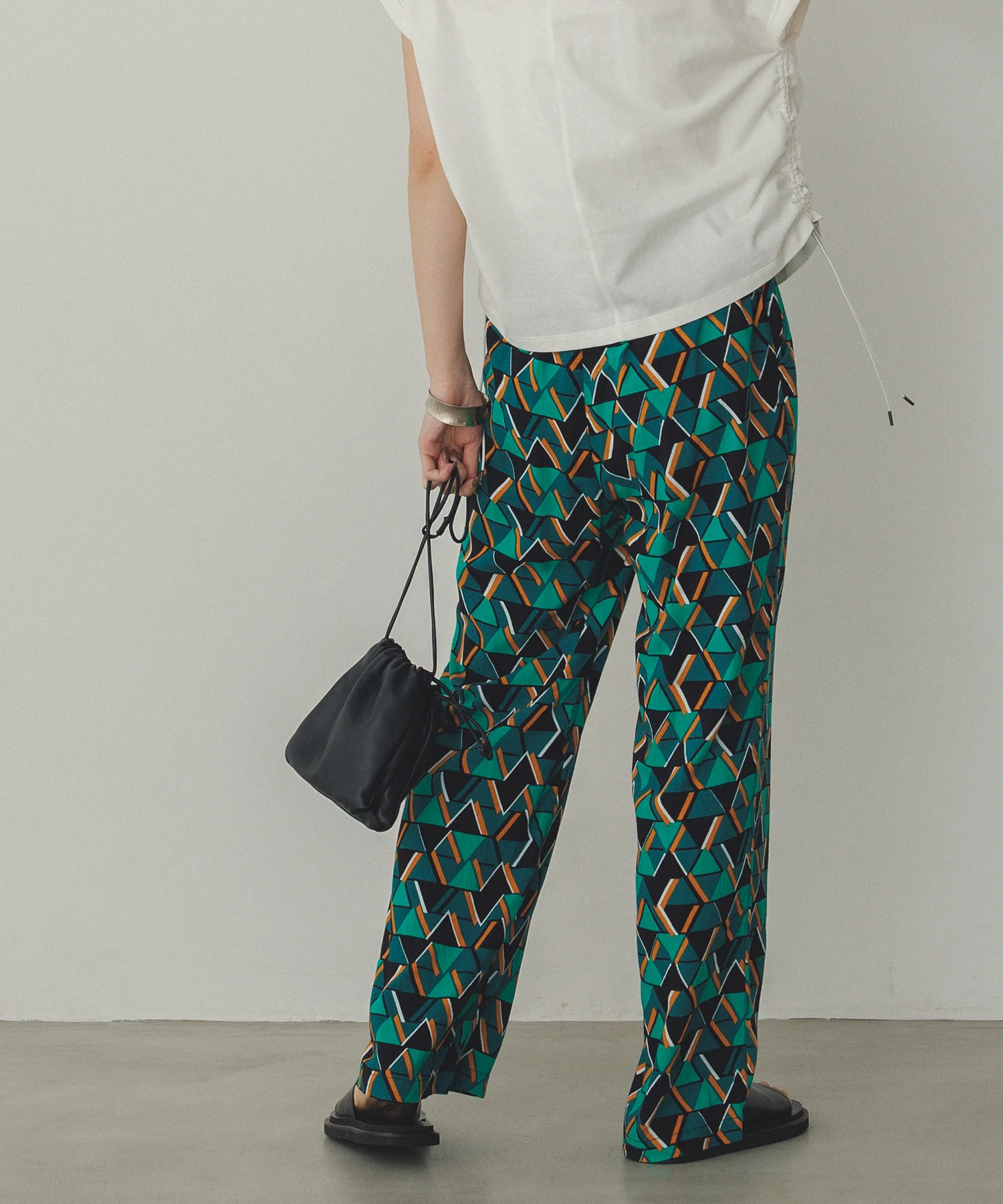 レーヨン プリントストレートパンツ