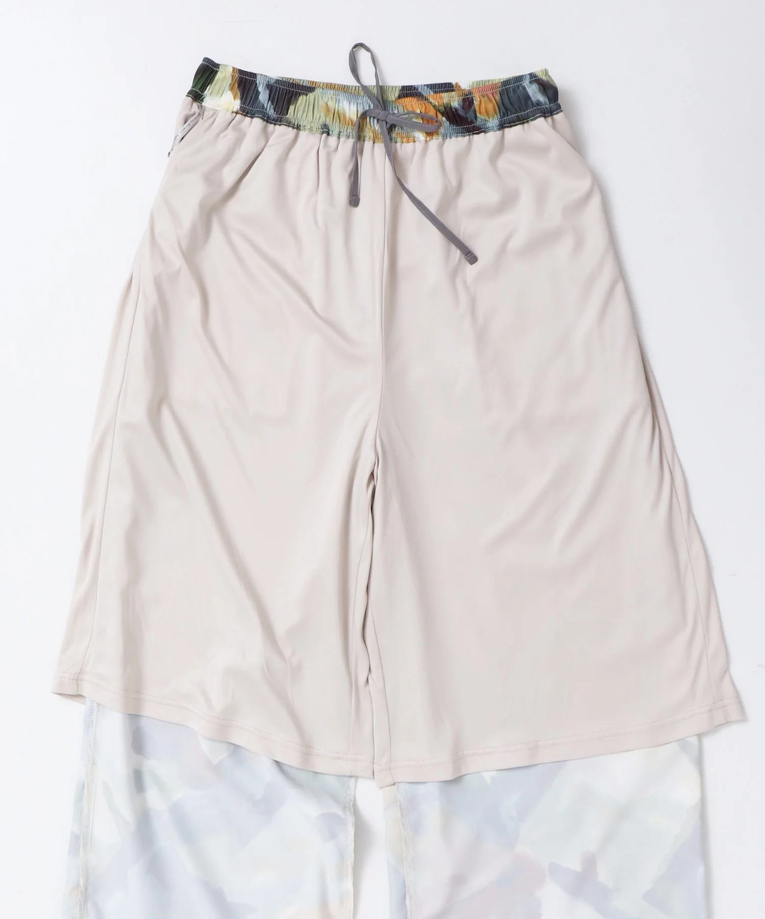 ジョーゼット柄 ストレートパンツ