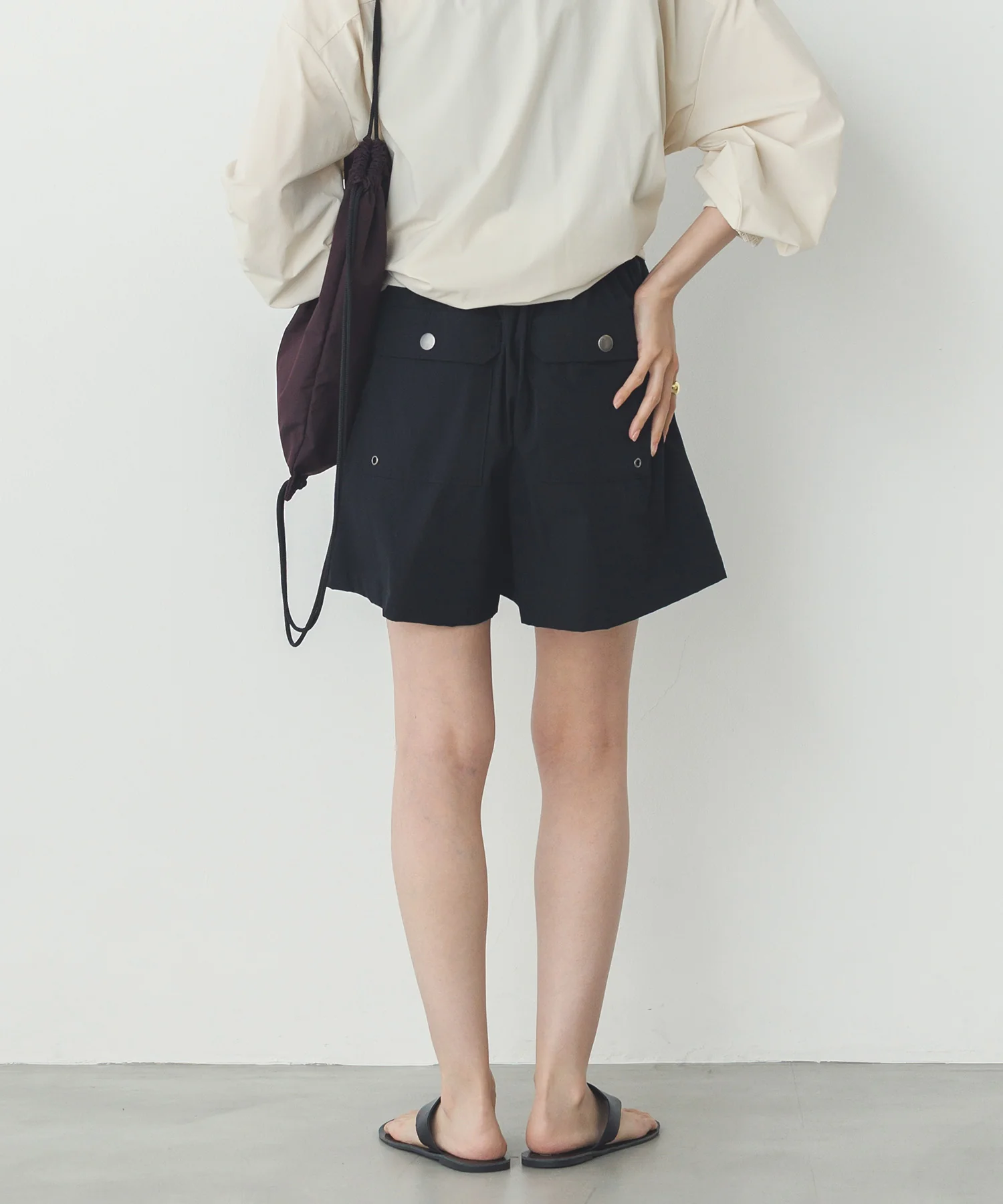 【接触冷感】フリルギャザー ショートパンツ