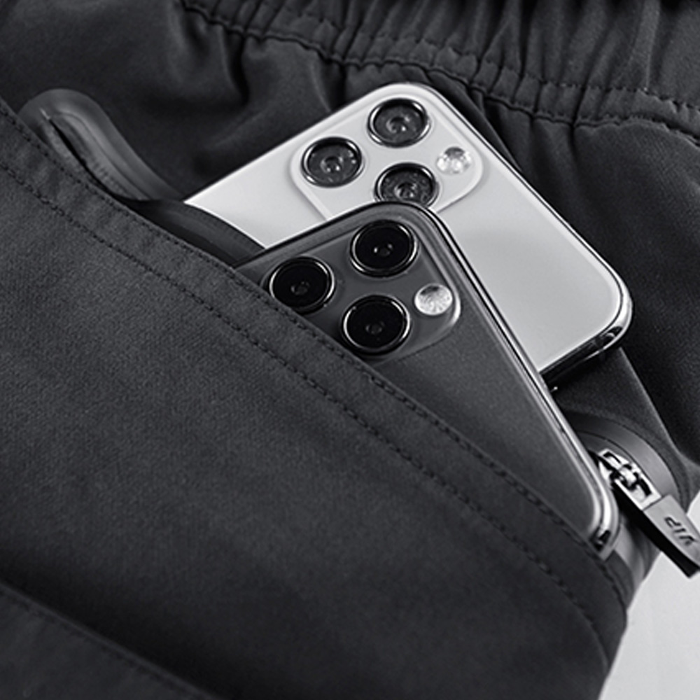 防水・防汚　裾絞りカーゴパンツ