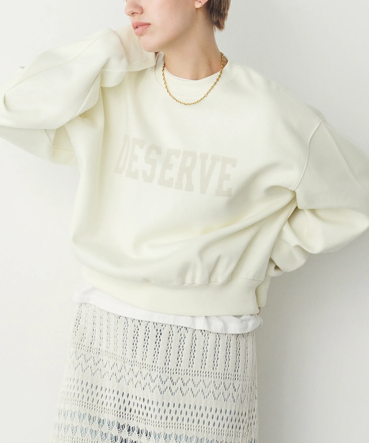 スリーブタック ロゴプリントスウェット