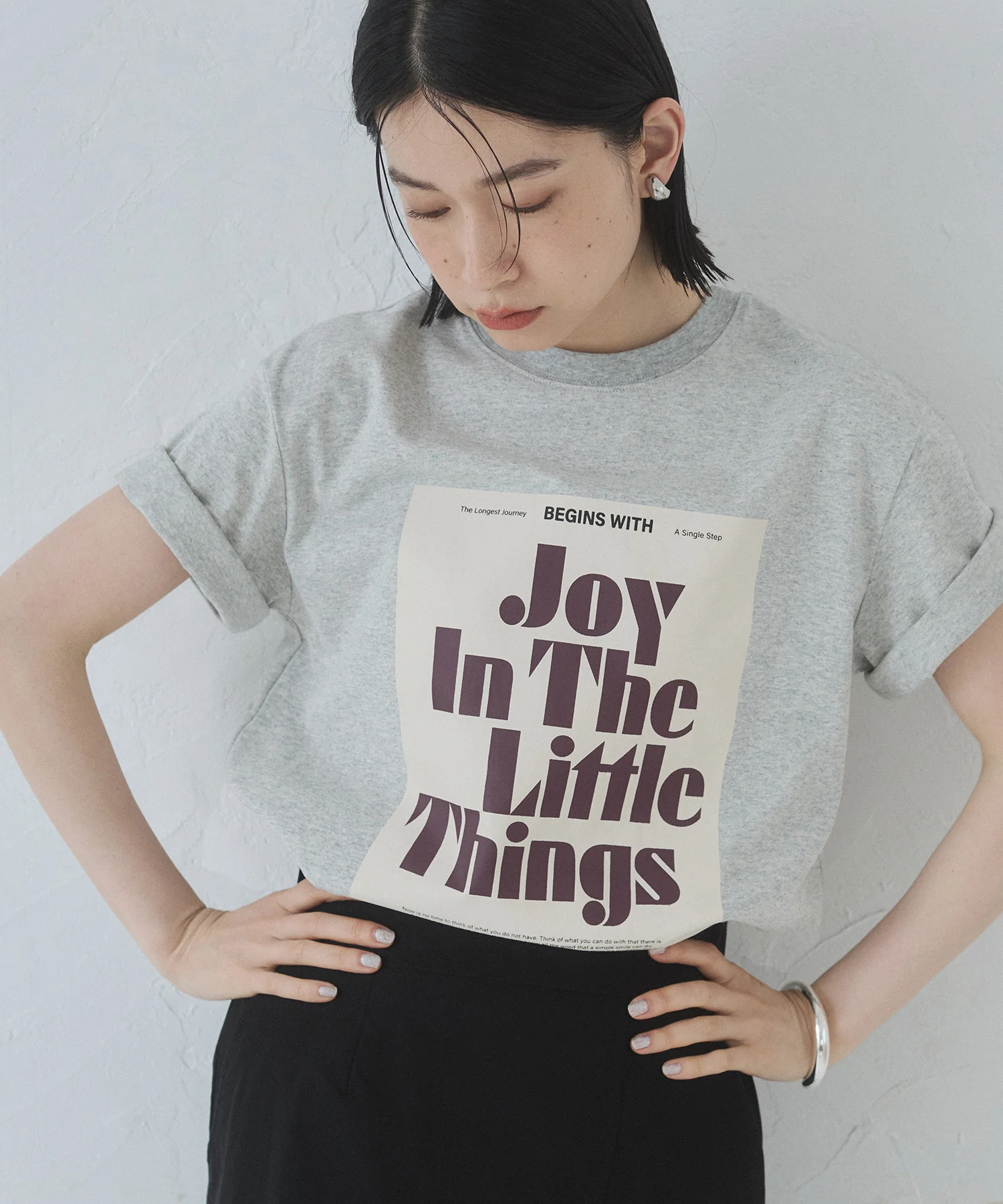 半袖 ロゴプリントTシャツ