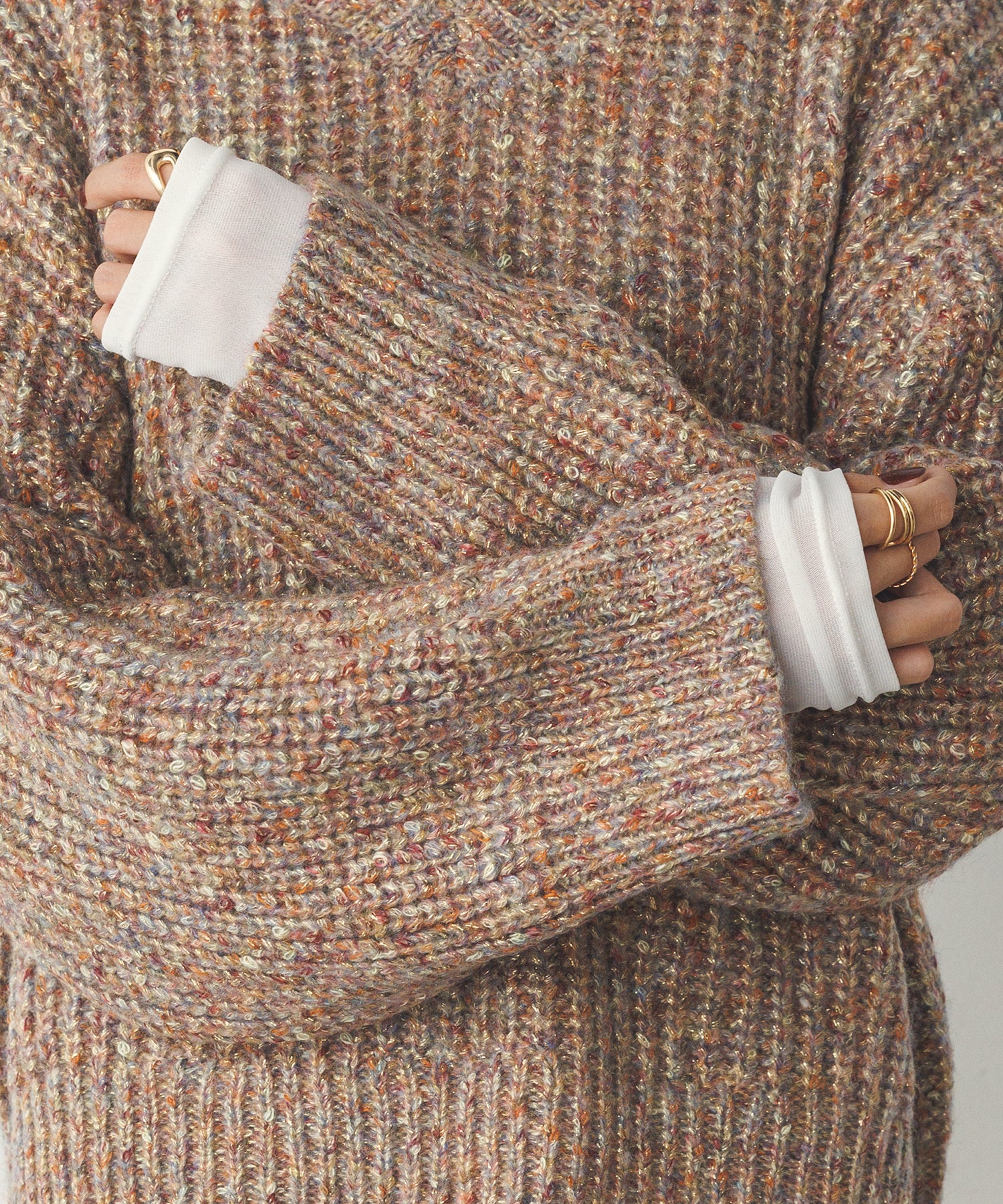 ラメ混ワイドショートニット