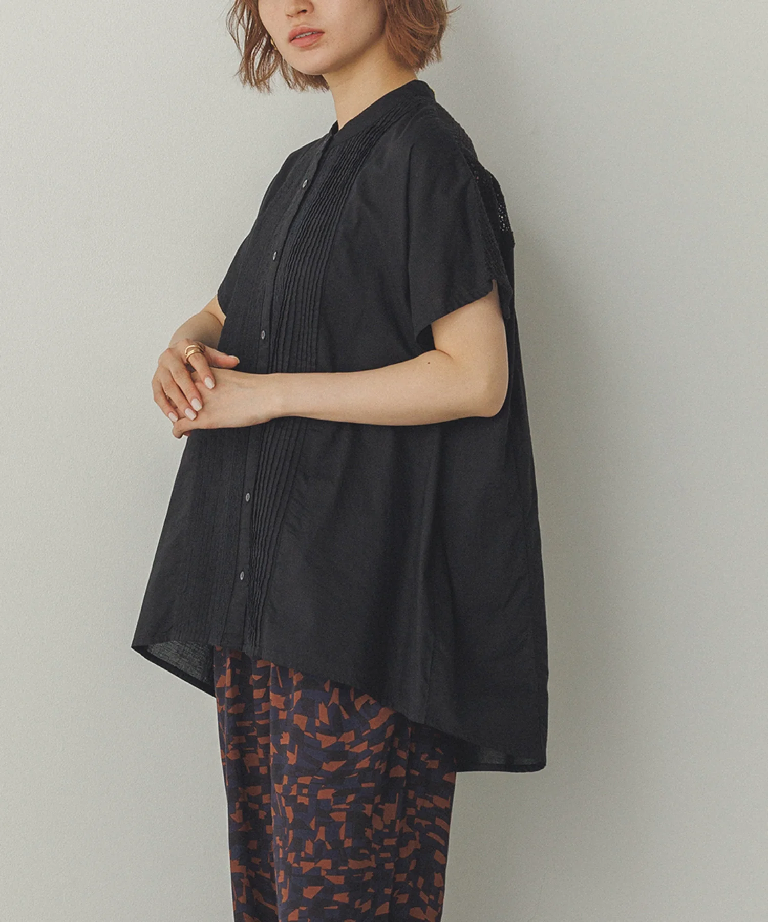 ピンタック レースシャツ