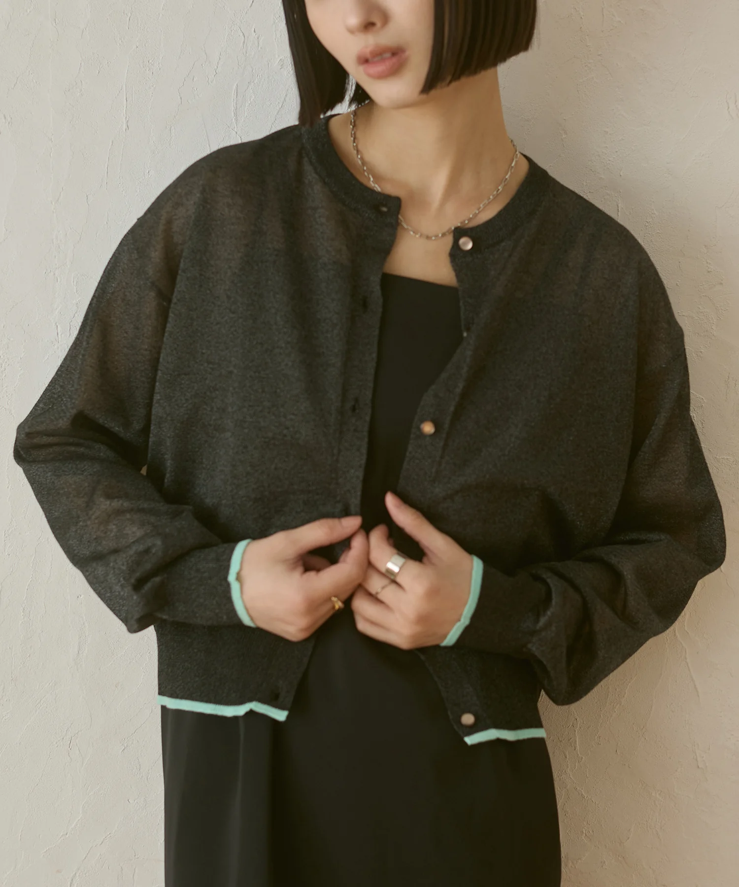 バイカラー シアーニットカーデ