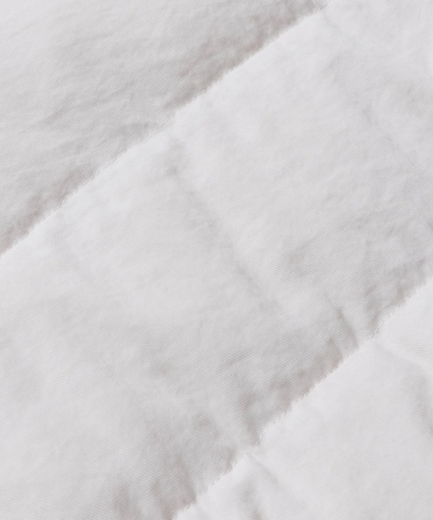 ウエストドロスト付き中綿ベスト