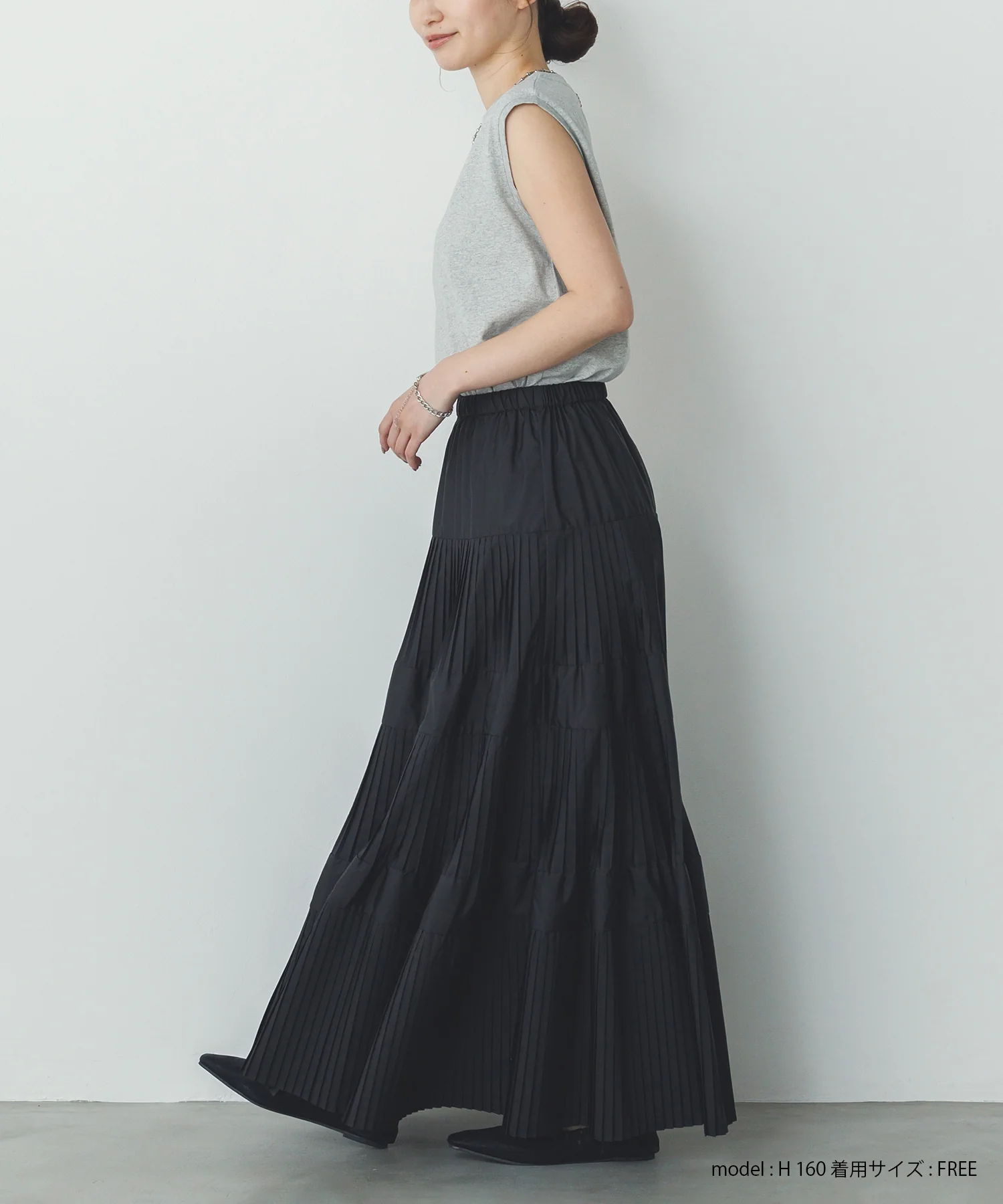 【新色追加】ベーシックノースリーブトップス