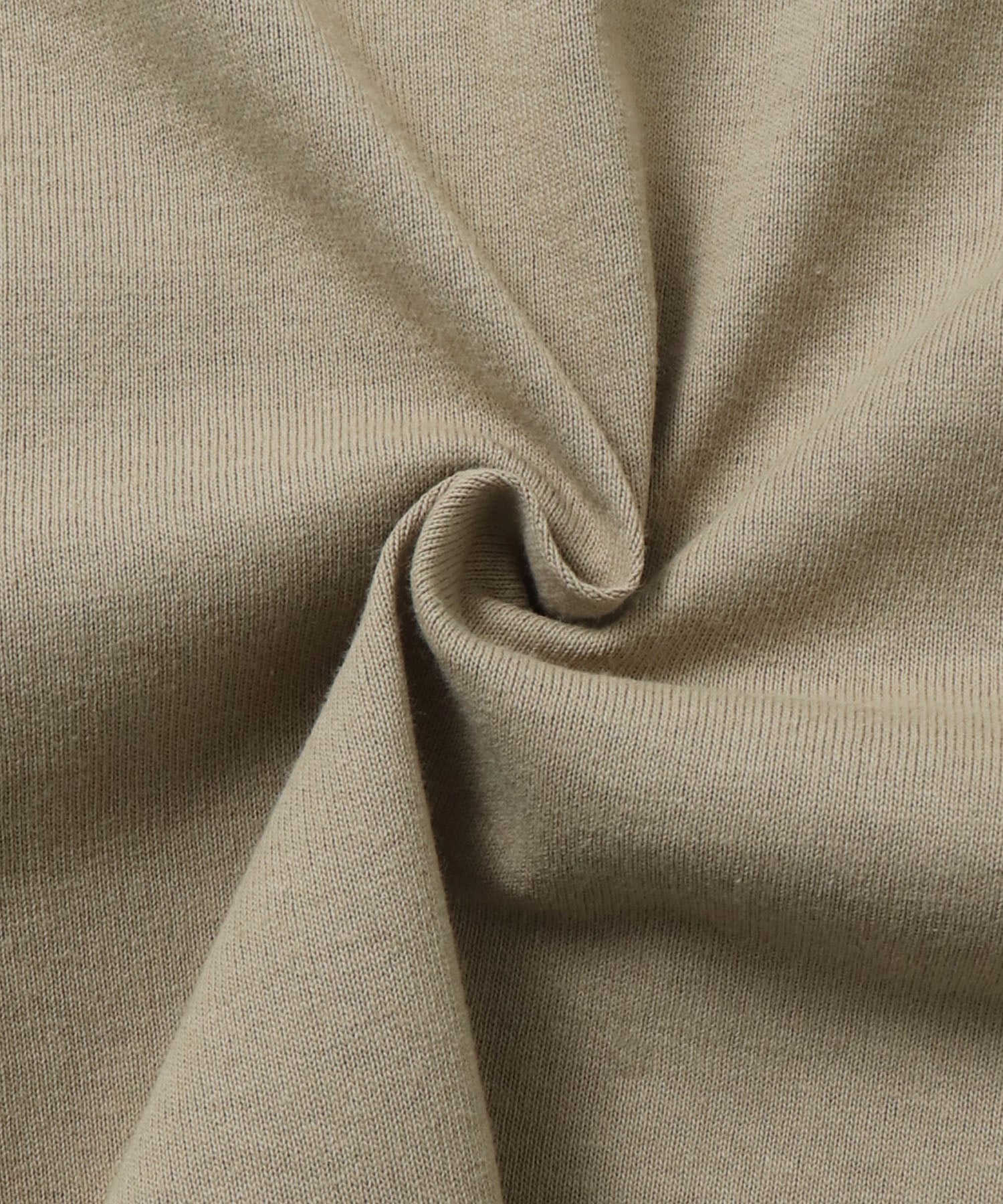 ノースリーブ プリントTシャツ