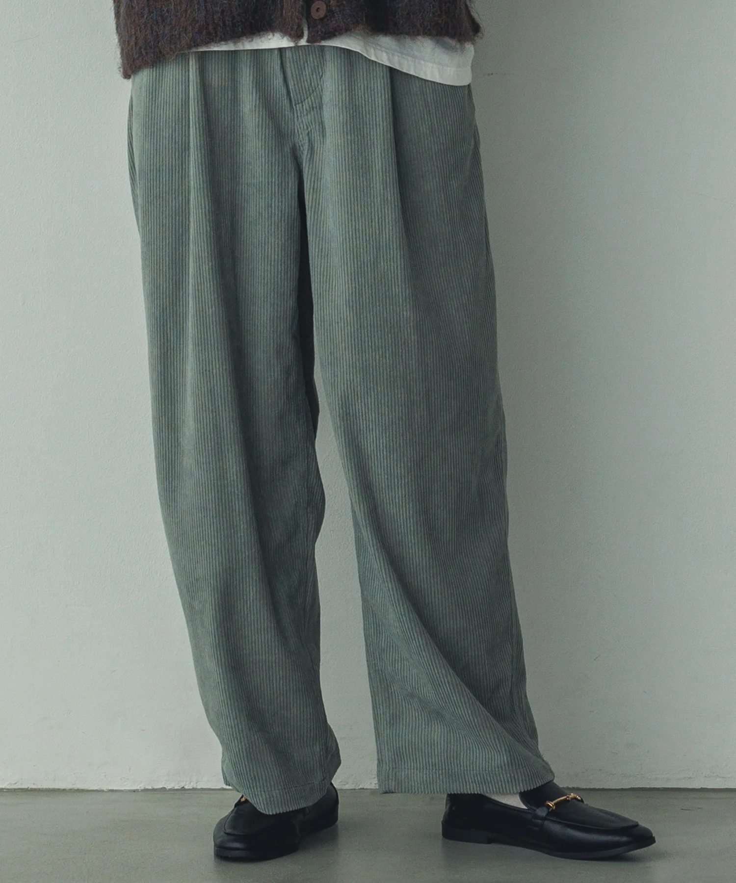 コーデュロイ コクーンパンツ