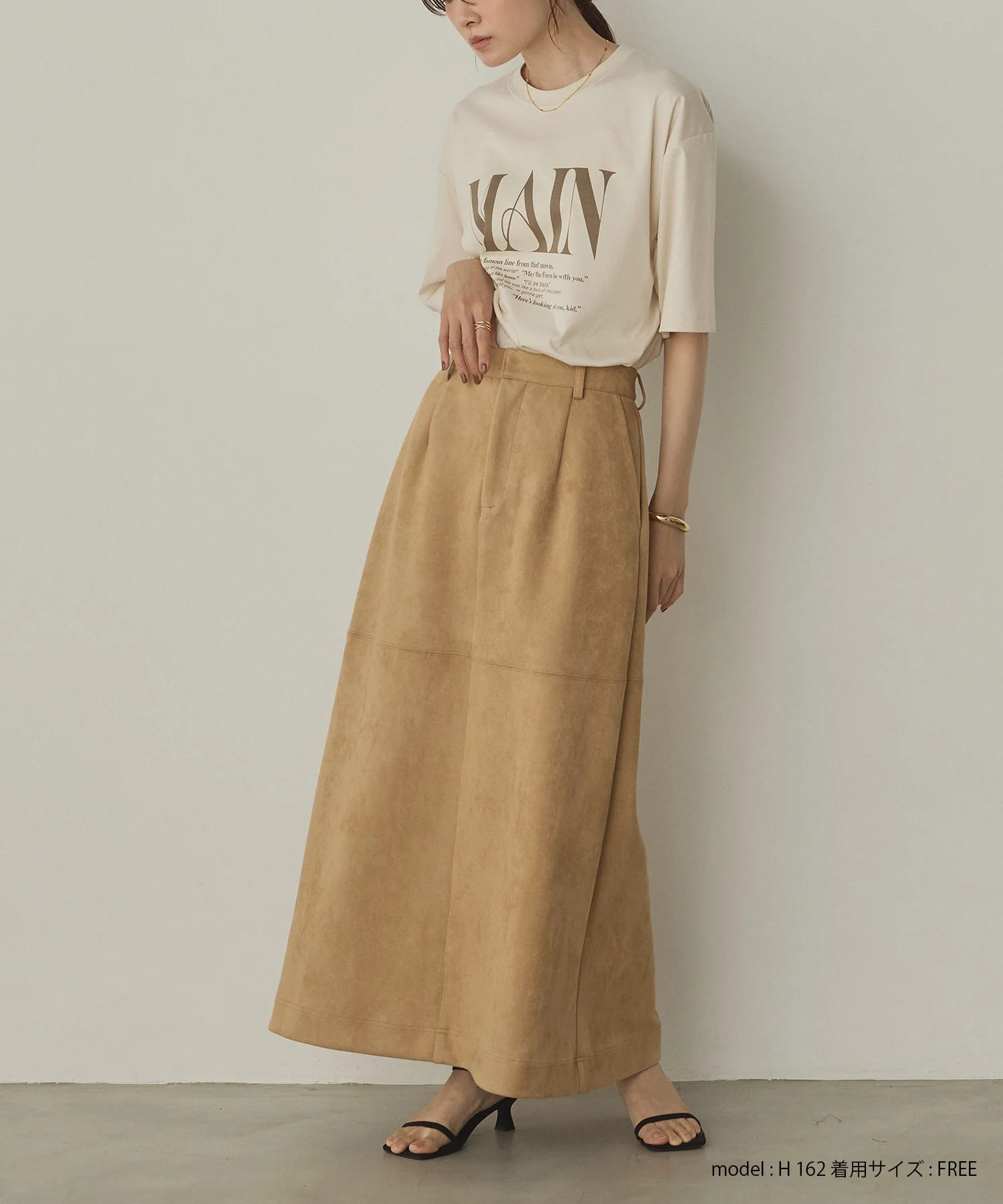 ロゴプリント 半袖T