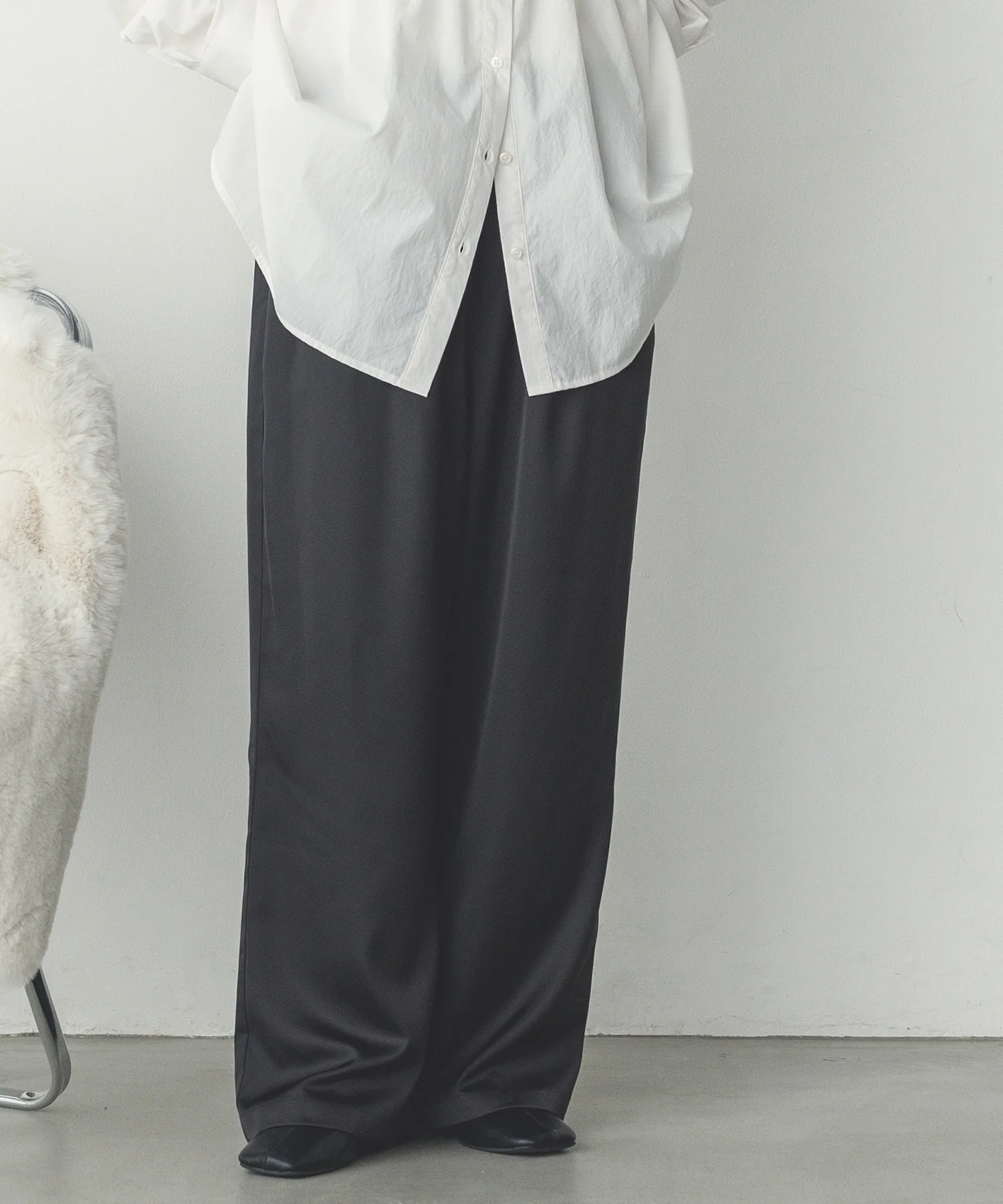 サテン ストレートイージーパンツ