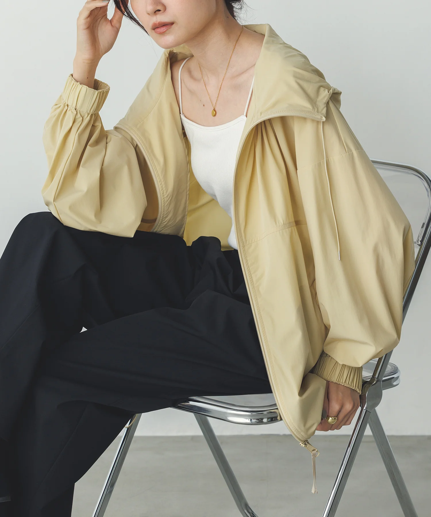 【接触冷感】フード付 ギャザーブルゾン