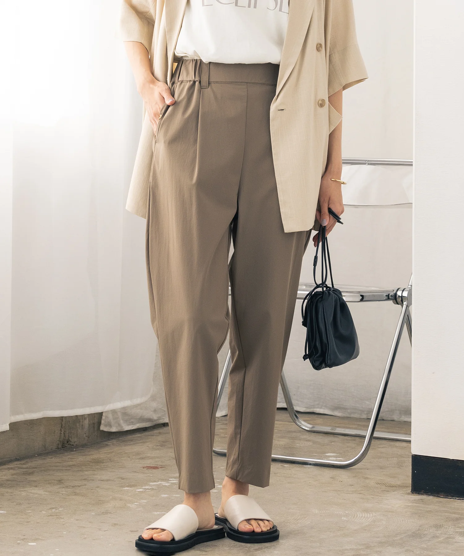 【新色追加】接触冷感テーパードパンツ