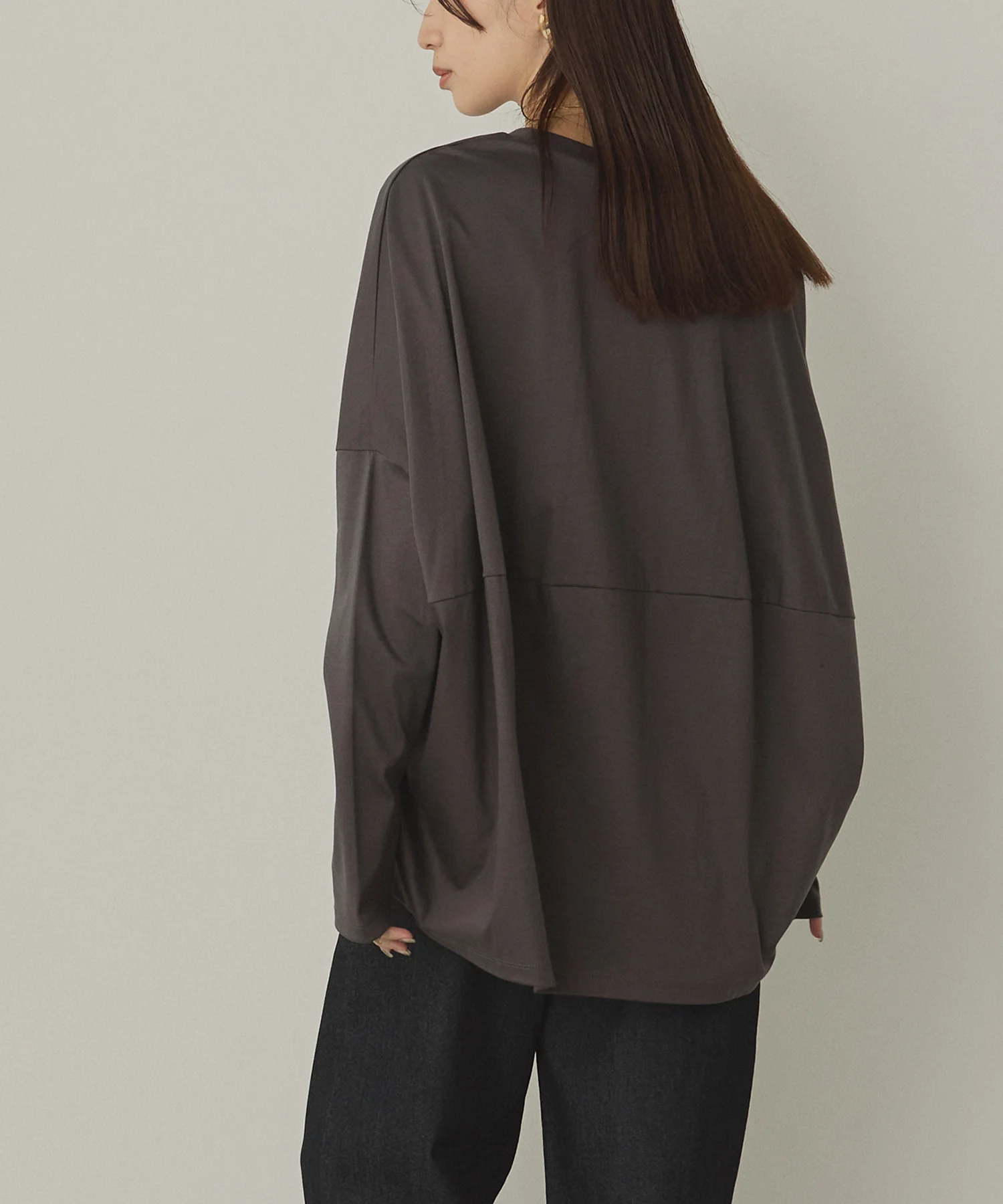 コクーンシルエット ロンT