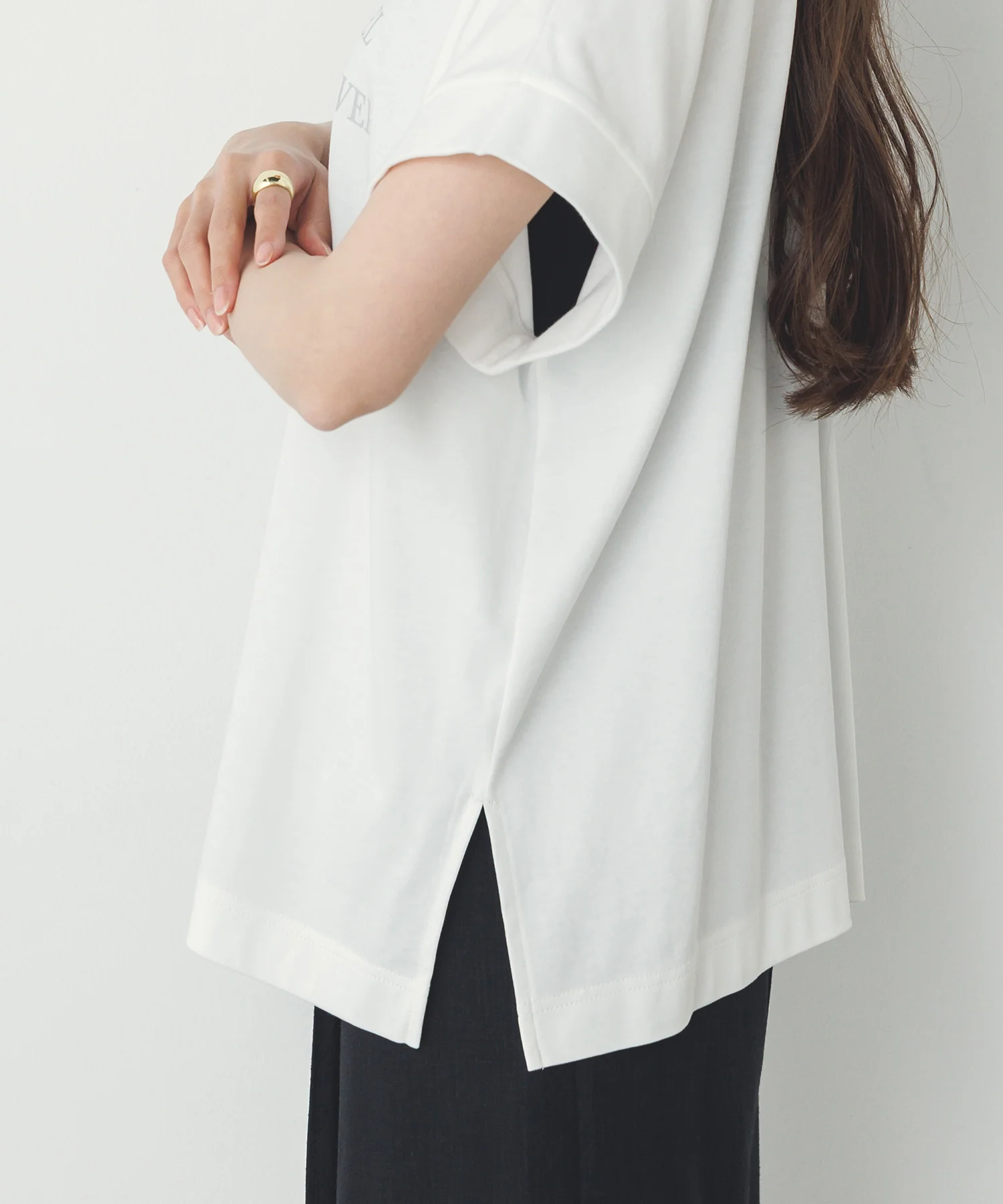 紫外線変化 ロゴTシャツ