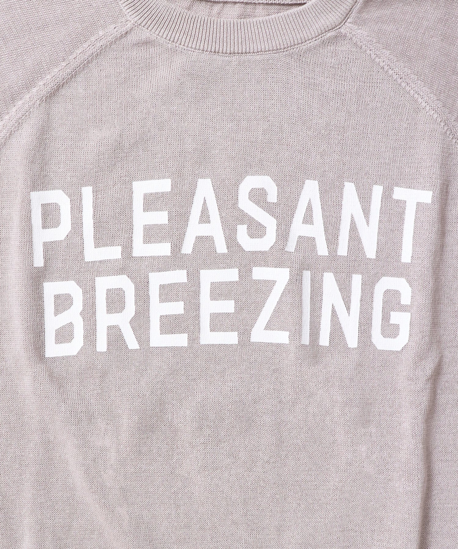 ペーパーライクシアー ロゴプリントニット