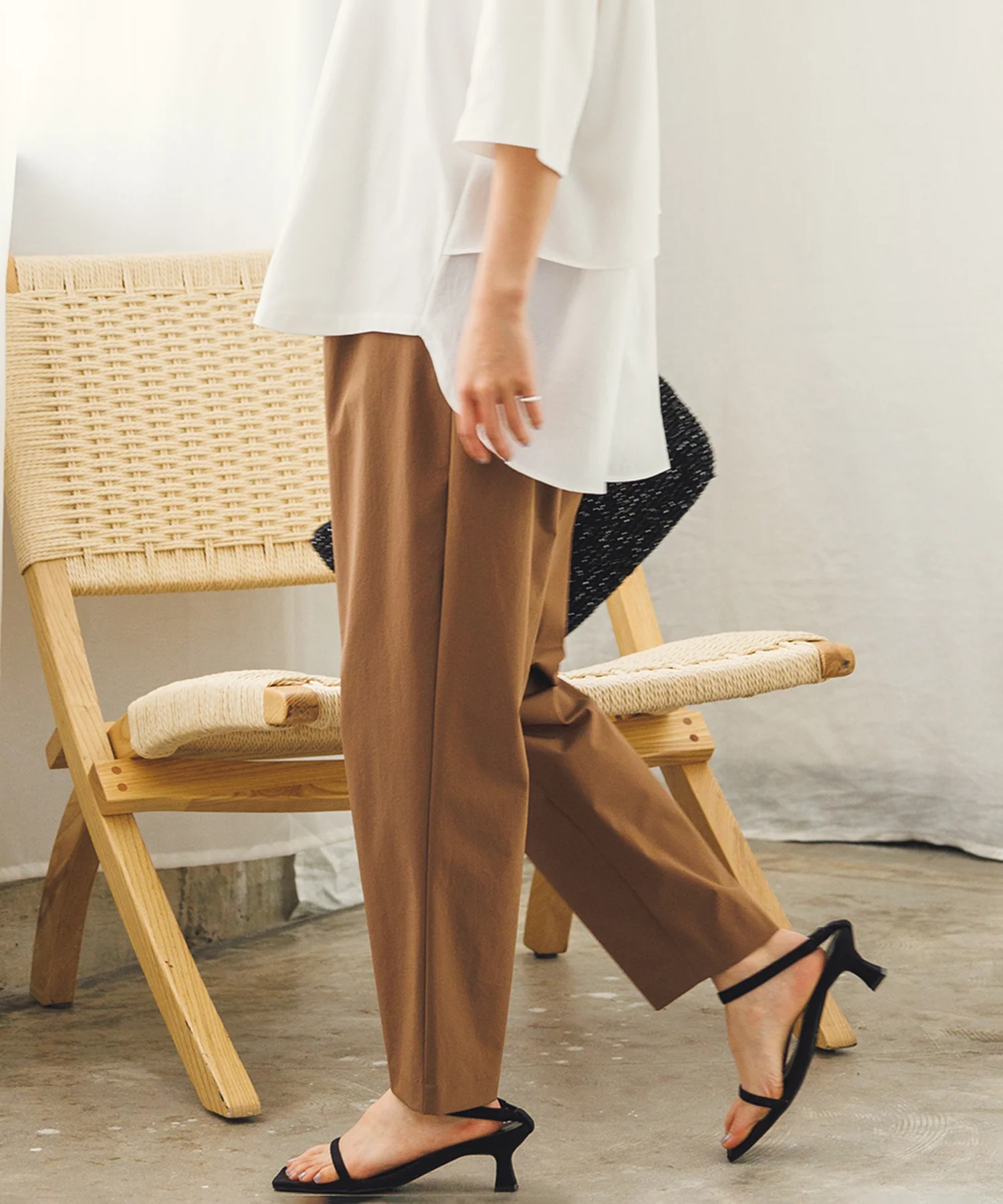 【新色追加】接触冷感テーパードパンツ