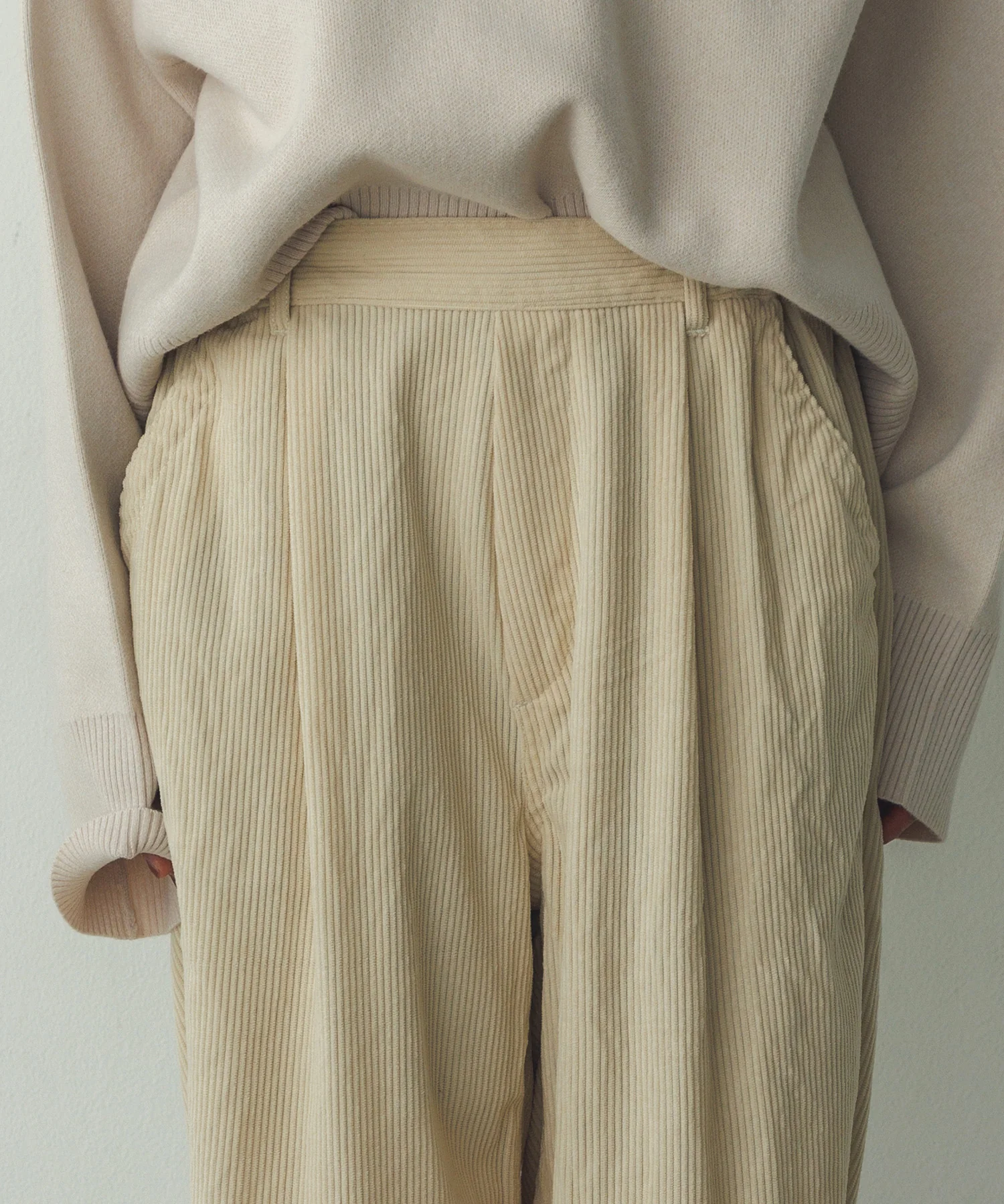 コーデュロイ コクーンパンツ