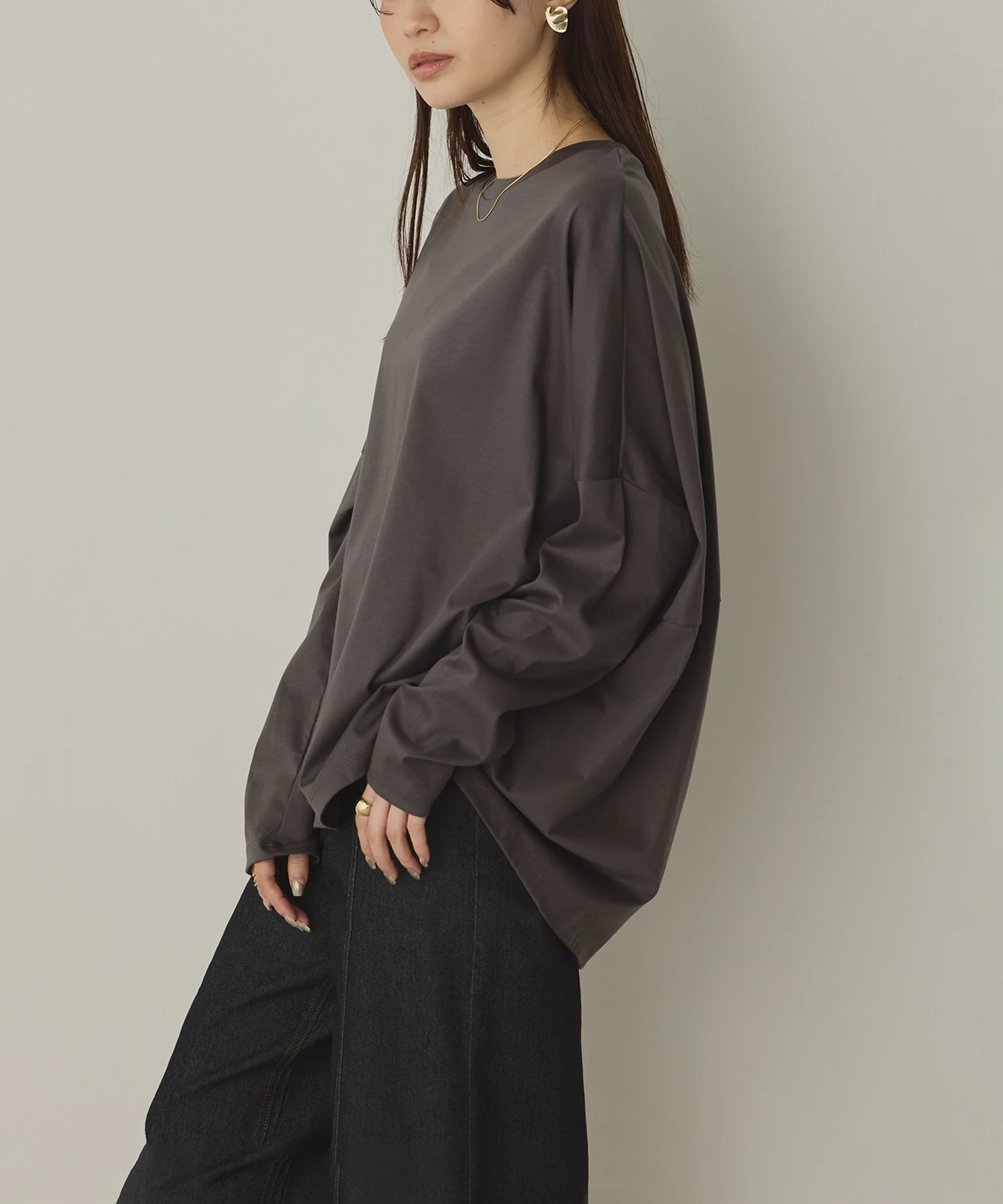 コクーンシルエット ロンT