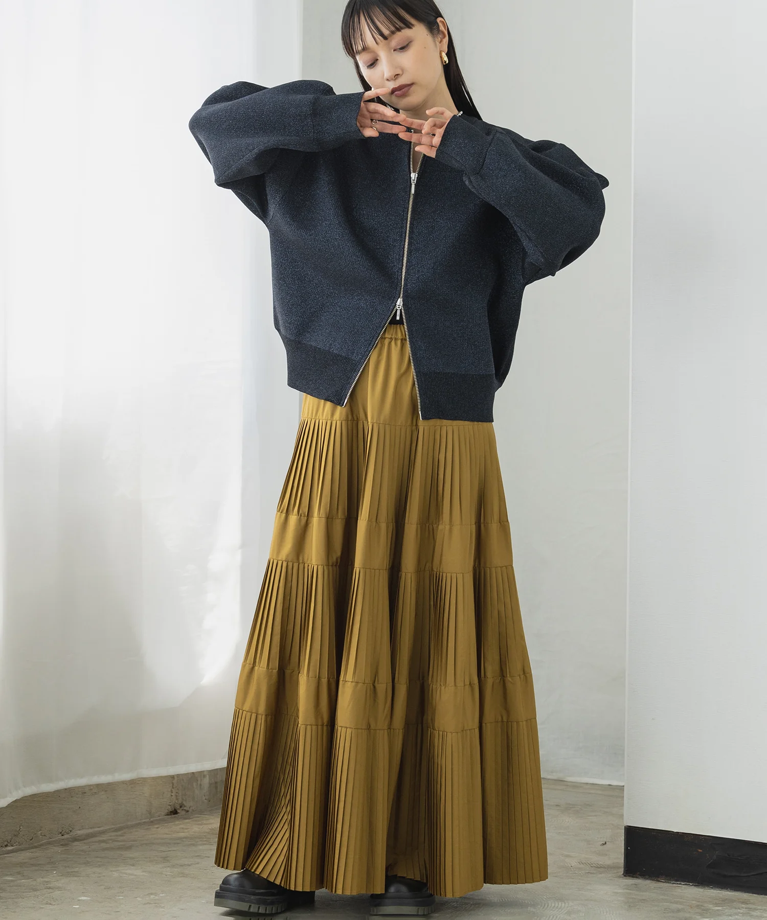 【WEB限定/別注】ジップショートカーディガン