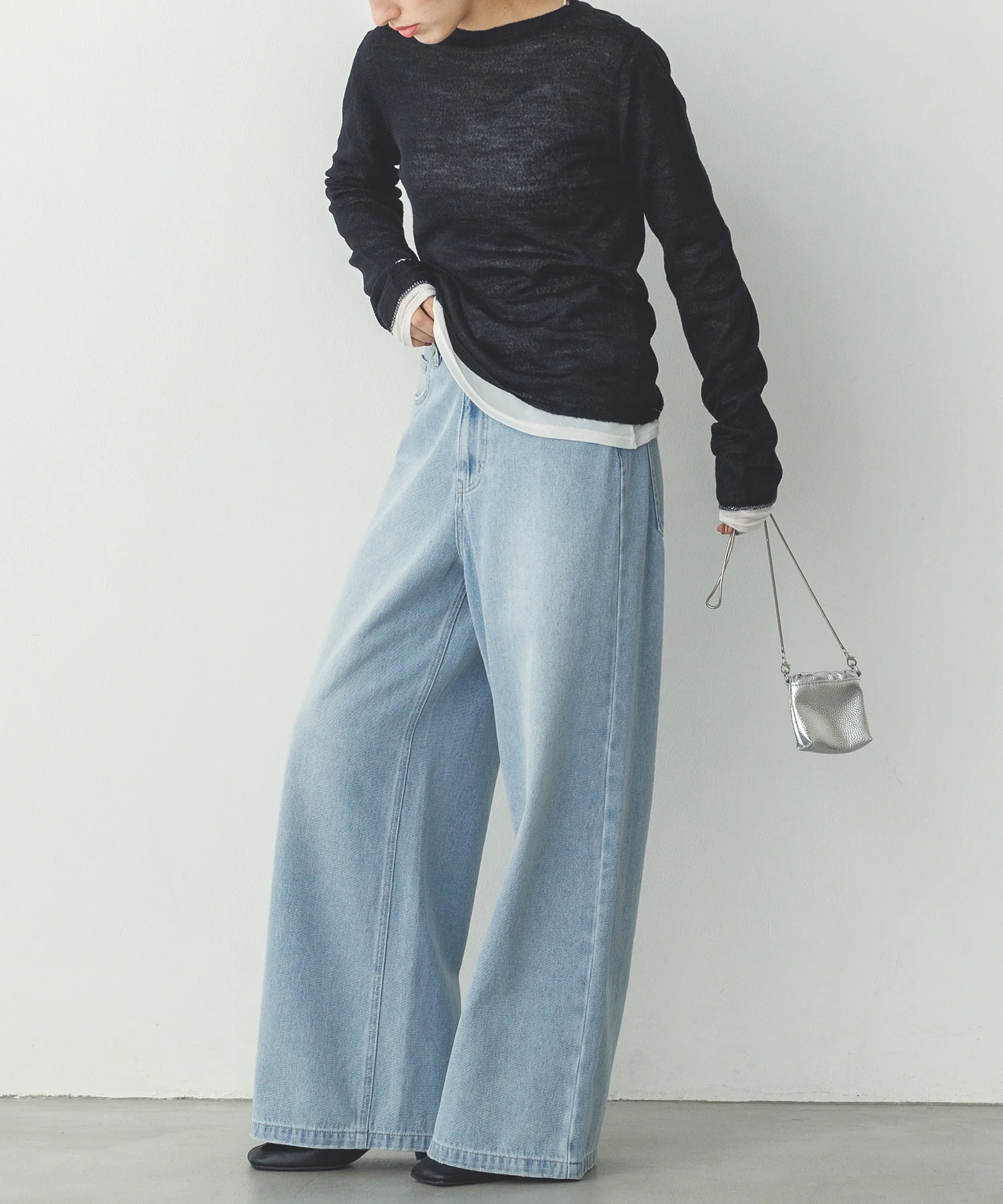 【WEB限定/別注】ラメライン入り ウールミックスシアーニット